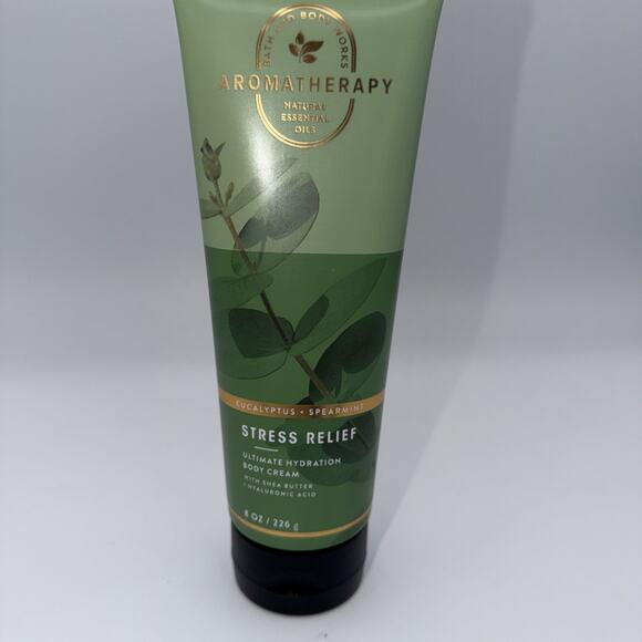 Bath & Body Works Eucalyptus Spearmint Stress Aromatherapy Body Cream 8 oz New - Picture 1 of 4